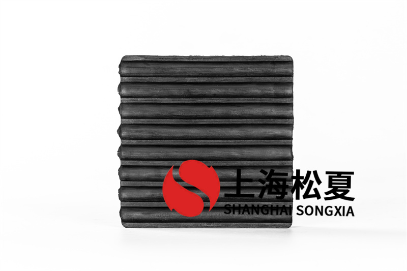 生產(chǎn)的橡膠<a href='http://huchuangwang.com' target='_blank'><u>減震器</u></a>特點(diǎn)有哪些方面？